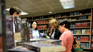 Târgul Gaudeamus 2015: 300 de expozanţi, 700 de evenimente editoriale şi participanţi în premieră