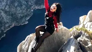 O tânără a murit în timp ce îşi făcea un selfie pentru a marca ridicarea restricţiilor de mişcare în Turcia