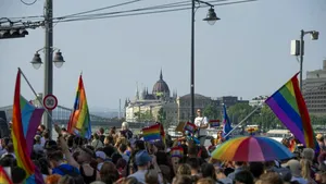 Cinci țări din Europa au emis avertismente de călătorie pentru cetățenii care participă la marșul Pride din Budapesta