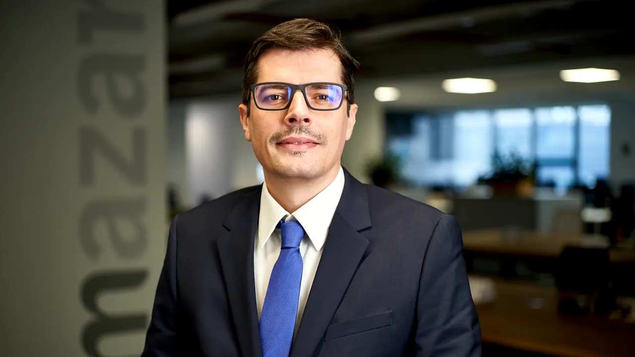 Noi obligaţii de raportare pentru operatorii platformelor digitale