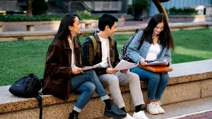 Australia, decizie controversată: Studenții străini nu vor mai avea voie să-și aducă partenerii și copiii minori în țară