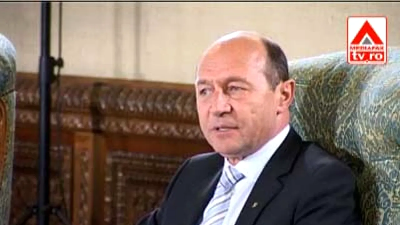 Băsescu: Vă sugerez un guvern de uniune naţională