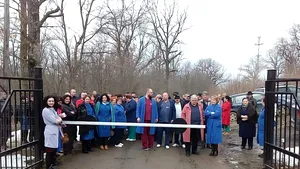 Protest spontan al cadrelor medicale de la Spitalul de Psihiatrie Pădureni-Grajduri, din Iaşi