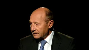 Comisia de la Veneţia: Suspendarea preşedintelui trebuie decisă de o instanţă. Să fie o responsabilitate legală