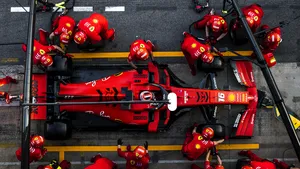 Cele mai scumpe bilete pentru cursa nocturnă de Formula 1 din Singapore au fost vândute