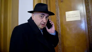 GRAUR cere îndepărtarea din structurile de decizie ale Ministerului Educaţiei a profesorilor plagiatori, inclusiv a ministrului Valentin Popa 