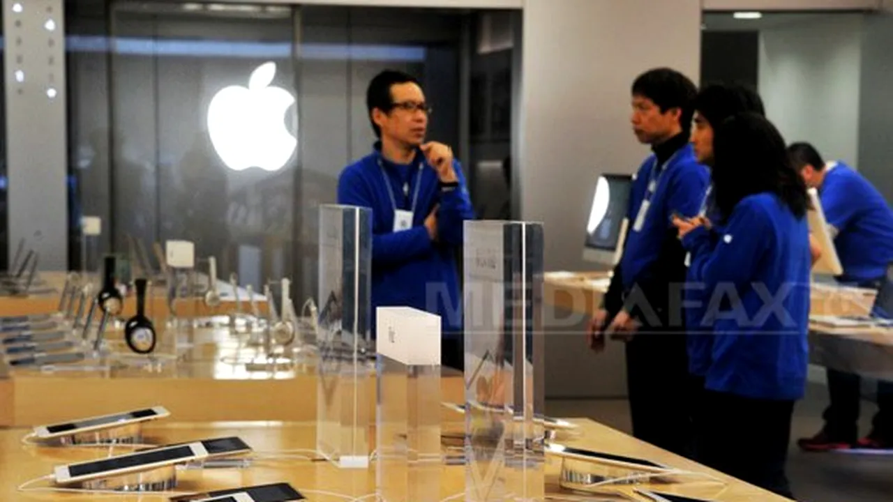 Cine a cumpărat o acţiune Apple acum o lună e mai bogat cu 100 de dolari. Acţiunile companiei, pentru prima dată la pragul de 600 dolari