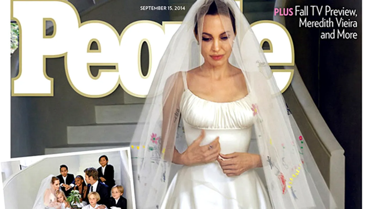 Angelina Jolie s-a căsătorit în secret cu Brad Pitt, înainte de nunta lor din Franţa