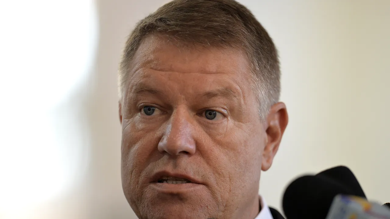 Ironii la adresa lui Iohannis, după refuzul preşedintelui de a participa la dezbateri. Firea spune că „fuga e ruşinoasă, dar sănătoasă!”/ Fifor: „Câtă dezamăgire” - FOTO
