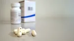Serii de Colebil și Panzcebil, blocate temporar de la vânzare în farmacii. Ce verifică ANMDMR