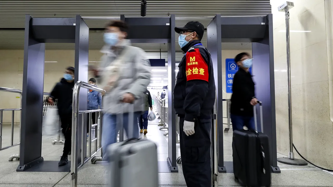 Trenurile de pasageri circulă din nou la Wuhan, epicentrul pandemiei de Covid-19