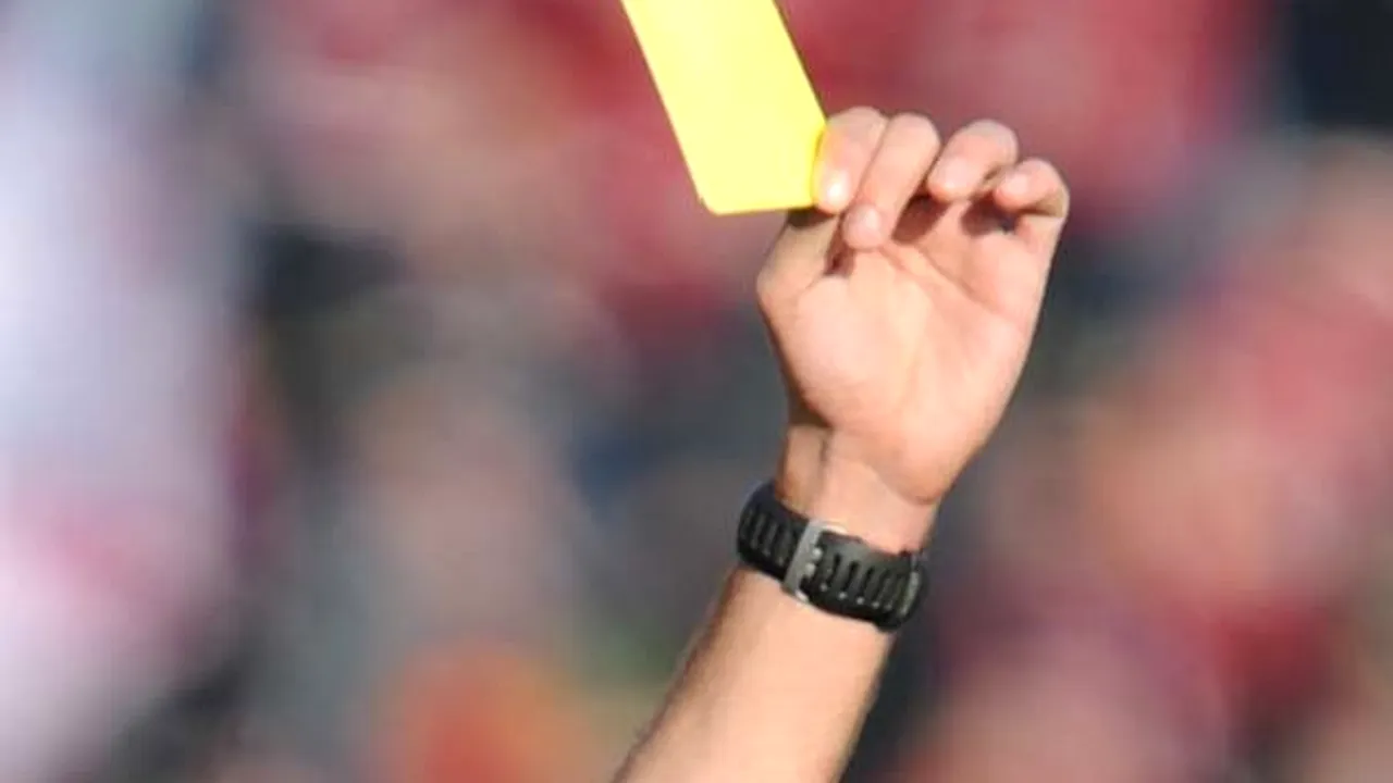 Preşedintele Comisiei Centrale a Arbitrilor a convocat arbitrii din Liga 1 la o nouă întâlnire 