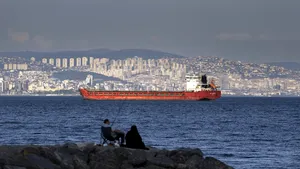 Criza din transporturile maritime se amplifică. Piraţii somalezi au reînceput raidurile