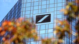 Cea mai mare bancă germană se prăbuseşte. Acţiunile au scăzut la minimul istoric