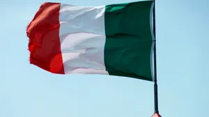 Italia: Șapte răniți după ce un șofer a intrat cu mașina în pietoni în centrul orașului Modena