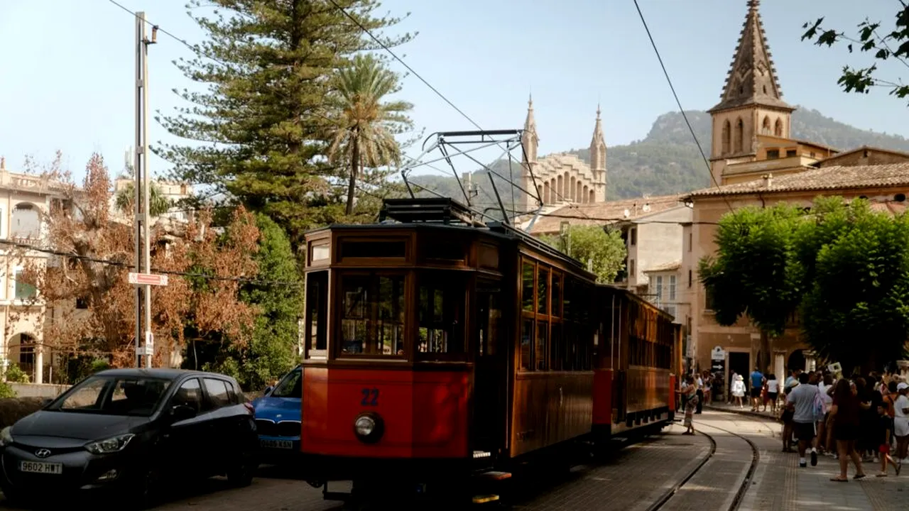 De ce tramvaiele din Barcelona sunt considerate printre cele mai punctuale din Europa