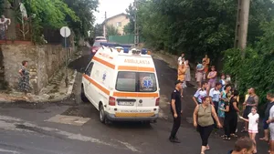 Copaci doborâţi şi locuinţe inundate, în urma unei furtuni în judeţul Constanţa | FOTO