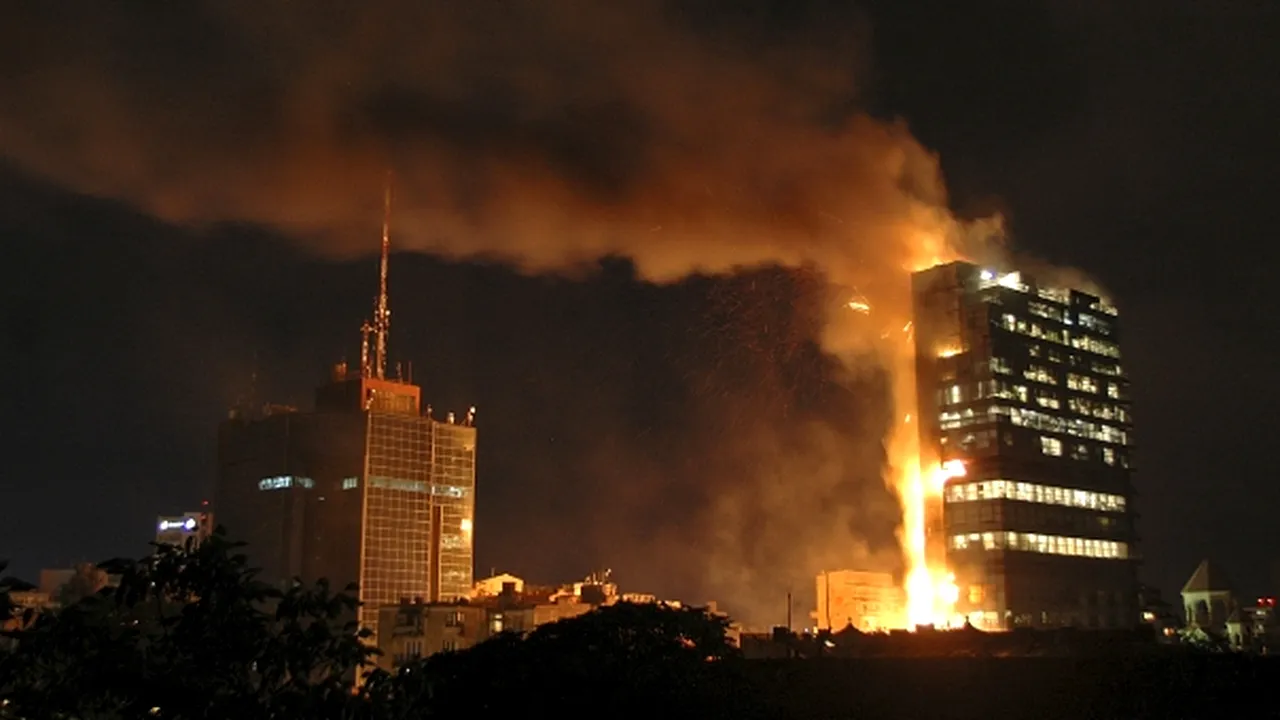 Incendiul de la Millenium Business Center, provocat de un scurt-circuit - VIDEO