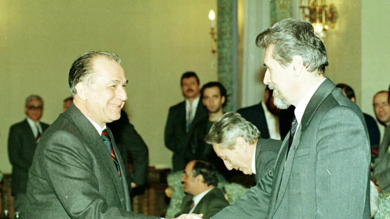 Emil Constantinescu: Ion Iliescu a trecut dincolo de hotarul judecății contemporanilor