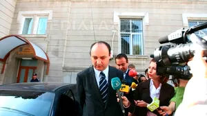 Ioan Avram Mureşan a ieşit din penitenciar pentru 24 de ore. El va participa la înmormântarea fiului său