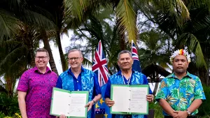 Australia semnează un pact de securitate şi migraţie în Pacific cu Tuvalu