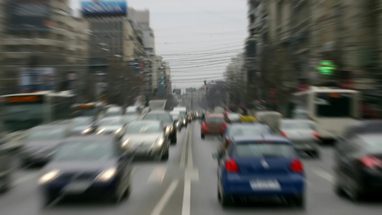Viteza pe drumurile naţionale scade până în 2020, rovinieta ar trebui să crească. Care sunt prevederile Master Planului de Transport