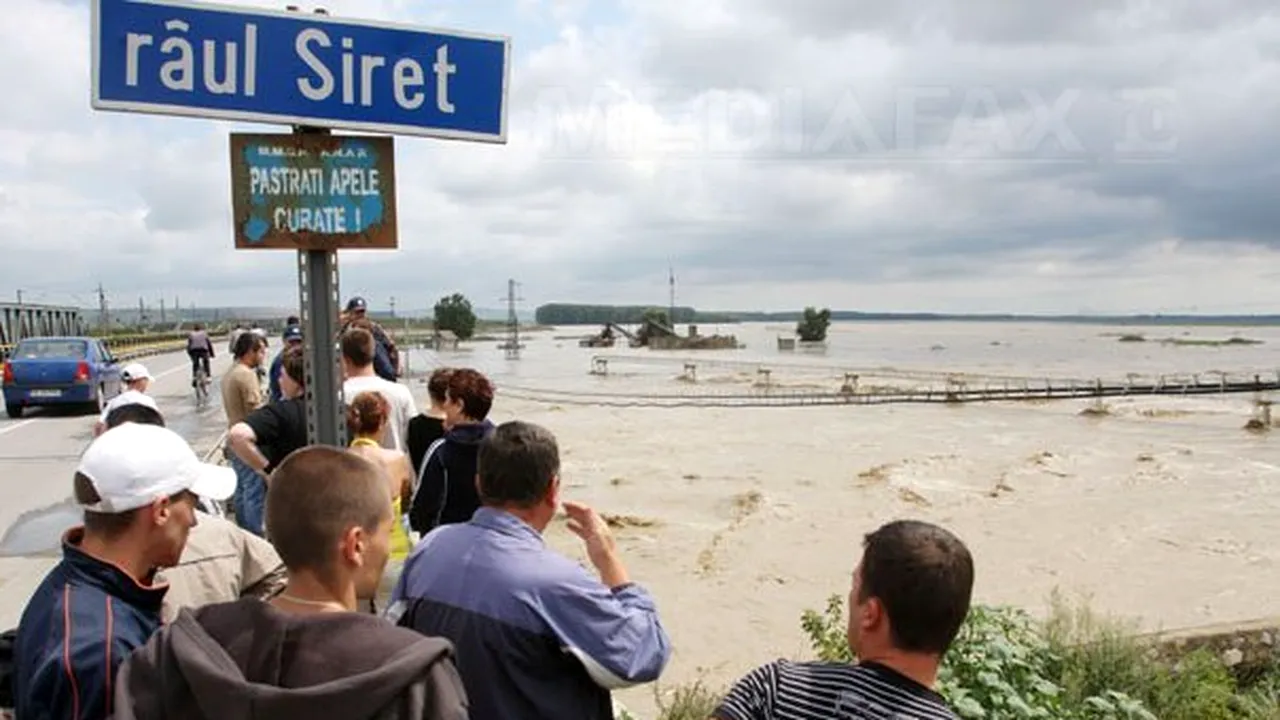 Localităţile de la Siret vor fi evacuate, după depăşirea cotei de pericol cu jumătate de metru