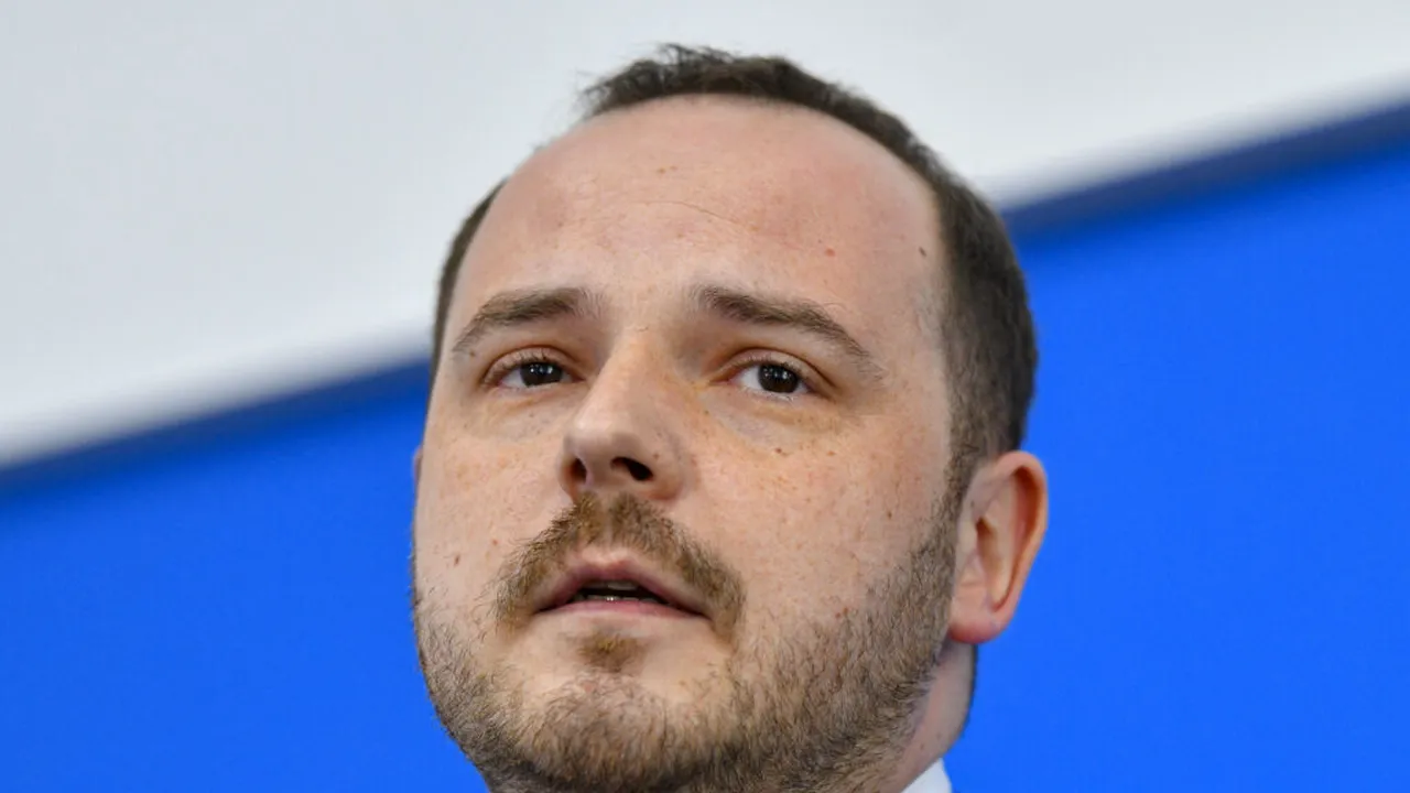 Rogobete anunță înăsprirea controalelor la concediile medicale