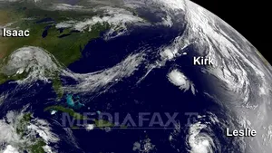 Uraganul Willa a ajuns deasupra Mexicului, aducând ploi torenţiale şi rafale puternice de vânt
