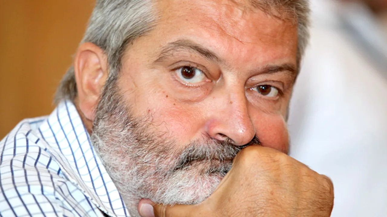 Ciuhandu: Cei care îl votează pe Băsescu votează comunismul, şi nu viceversa