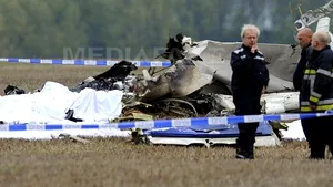 AVIONUL PRĂBUŞIT sâmbătă în Belgia era vechi de 44 de ani şi mai suferise un accident în 2000 