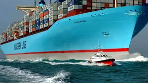 Maersk insistă ca echipajul navei reţinute în Iran, din care fac parte şi români, să fie eliberat