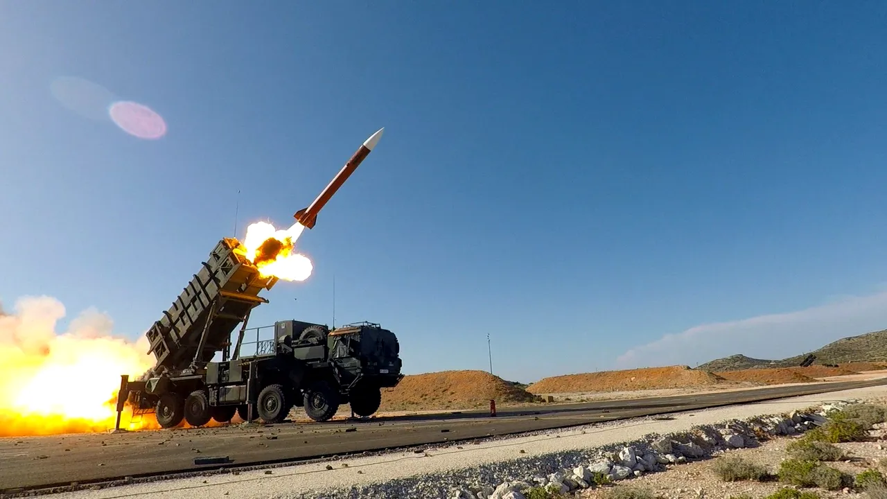Rusia ameninţă că va distruge sistemele Patriot. Expert german: Patriot nu poate doborî drone iraniene