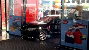 Victimele atacului din Brăila. Mai mulţi medici au venit de acasă să intervină. „În starea cea mai gravă sunt persoanele lovite pe centură şi bărbatul înjunghiat”
