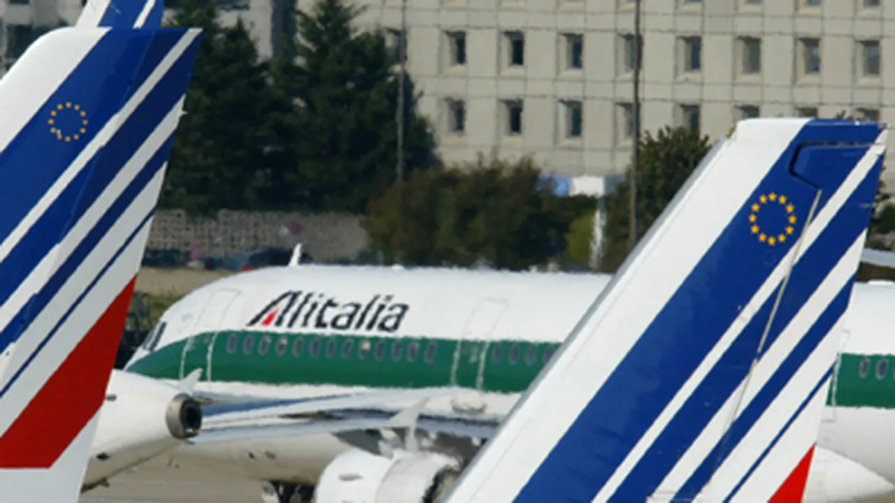Alitalia ar putea vinde 25% din acţiuni către Air France-KLM