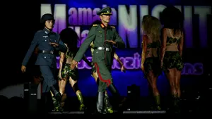 Radu Mazăre, în uniformă de general german la o prezentare de modă - VIDEO