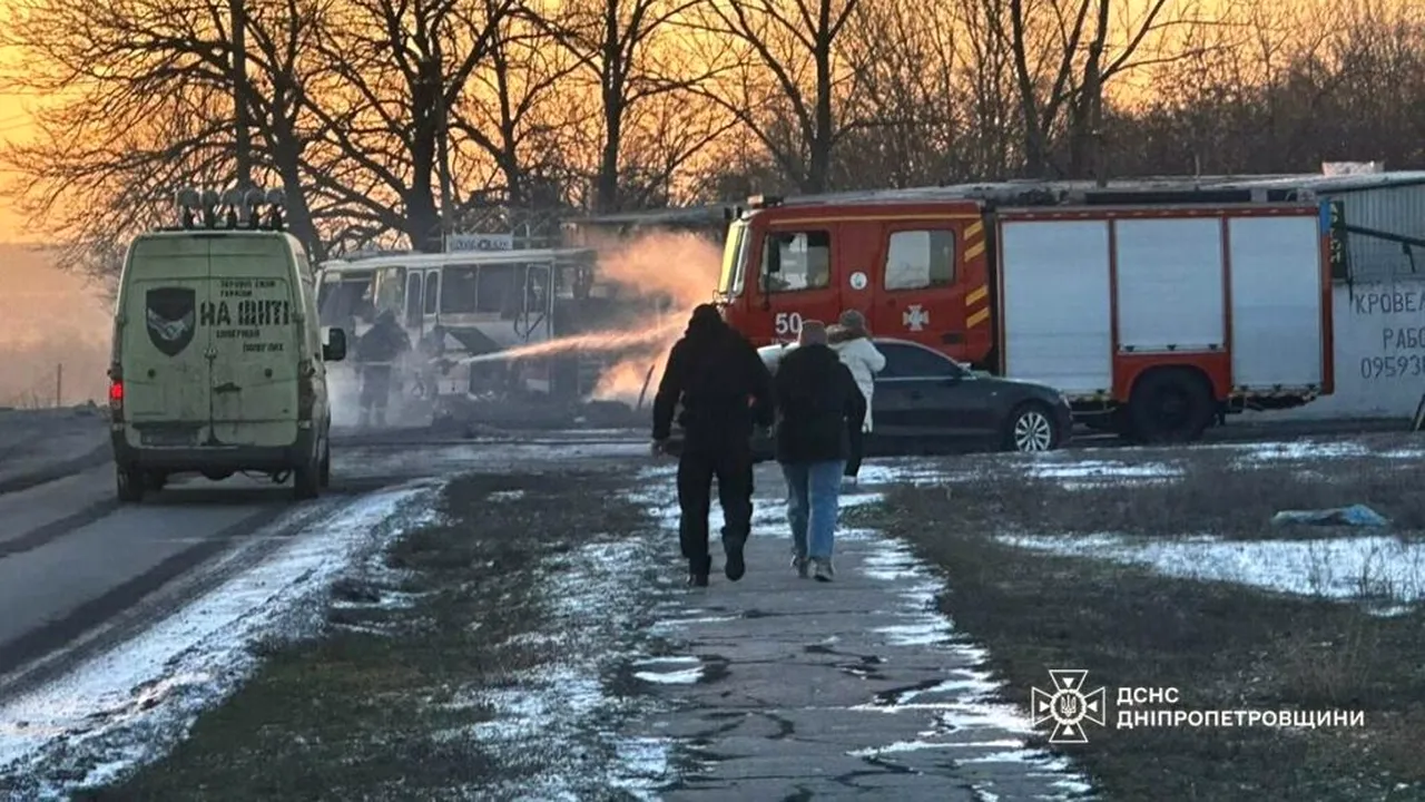 15 mineri au murit după ce o dronă rusească a lovit un autobuz în Dnipropetrovsk