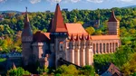 Două personaje necunoscute, descoperite în frescele din Sala Dietei a Castelului Corvinilor