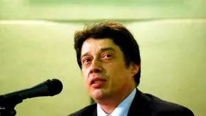 MCC vrea să înscrie 