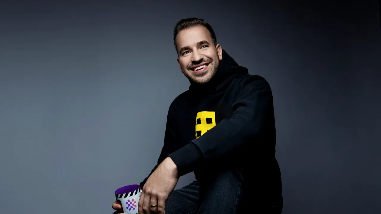 Cristian Andrei, fondatorul IXFI, cea mai populară platformă de tranzacţionare cripto creată în România: „Criptomonedele sunt pentru toată lumea şi ştiu că vom aduce o contribuţie importantă la adoptarea globală în următorii ani” 