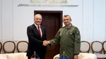 Ambasadorul SUA în România, în vizită la Baza Aeriană Mihail Kogălniceanu. S-a întâlnit cu trupele americane