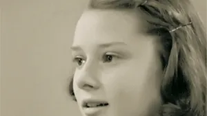 O carte pe zi. „Olandeza. Audrey Hepburn” de Robert Matzen
