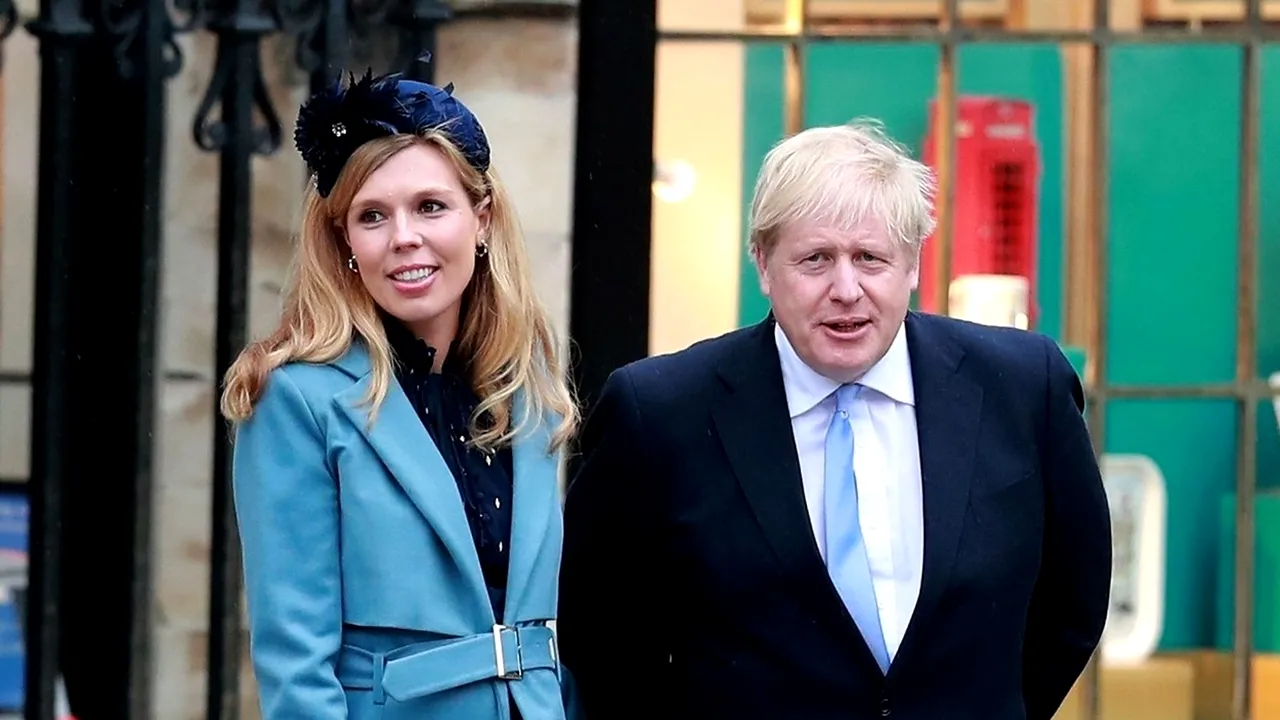 Logodnica însărcinată a lui Boris Johnson a avut simptome de COVID-19, dar nu s-a testat şi acum se recuperează