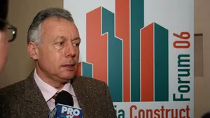 Constructorii faţă în faţă cu autorităţile la Romania Construct Forum