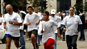 Peste trei sute de persoane au participat la Crosul Diversităţii