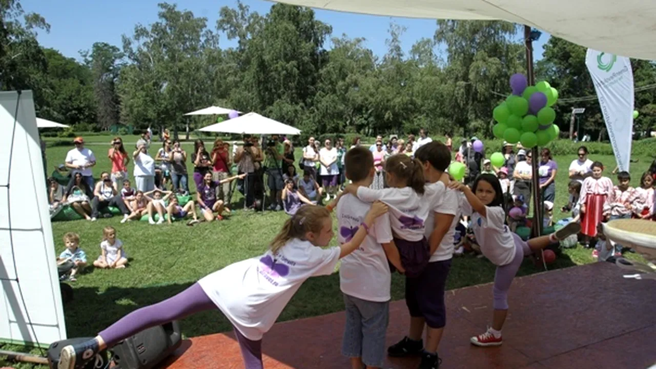 Artiştii au participat la o manifestare în sprijinul copiilor bolnavi de epilepsie - VIDEO