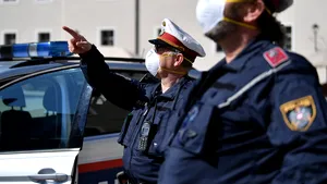 Austria şi Danemarca şi-au anunţat recent planurile de ieşire din izolare. Cum arată 