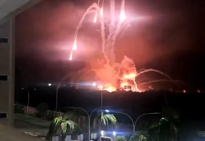 EXTERNE Explozii zguduie Caracasul pe fondul tensiunilor tot mai mari dintre SUA și Venezuela