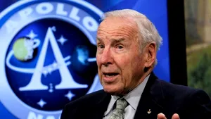 Jurnalul de bord al comandantului misiunii Apollo 13, scos la licitaţie