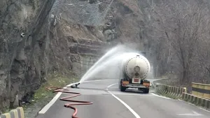 Circulație reluată pe Valea Oltului în condiții normale, după incidentul cu cisterna GPL
